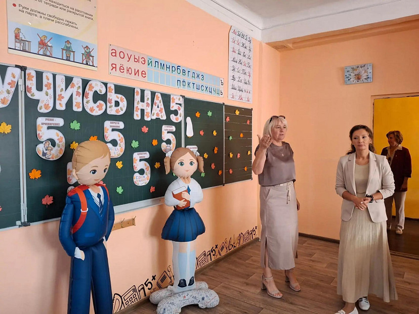 Вице-спикер Госдумы Анна Кузнецова посетила Вольск