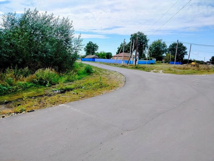 В селах Саратовской области отремонтировали 785 дорожных объектов